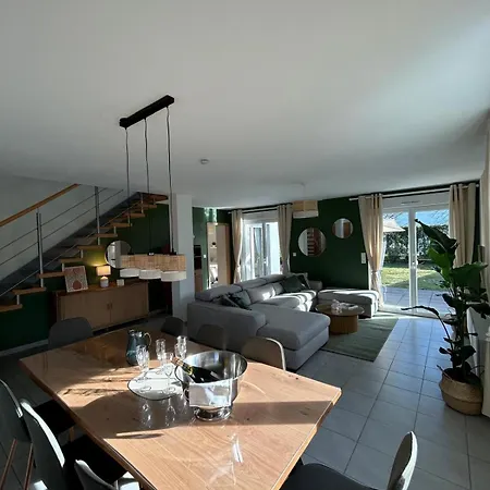 Holiday home Au Coin Du Verger *