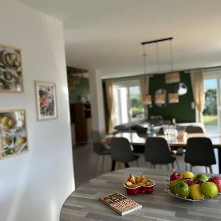 Au Coin Du Verger Holiday home