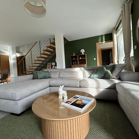 Au Coin Du Verger Holiday home *